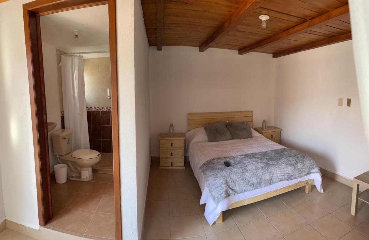 Casa Valentino Trattoria & Alojamiento Минераль-дель-Монте Экстерьер фото